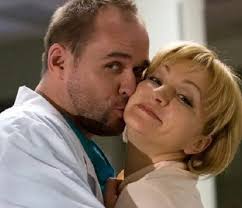 Contact максим аверин on messenger. Akter Maksim Averin Perestal Skryvat Lichnuyu Zhizn I Rasskazal Chto Davno Zhenat