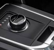 De ene auto met automaat is de andere niet | ANWB