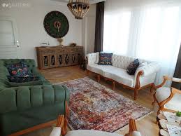Bu Evde Dogallik Ve Nostalji Bir Arada Ev Gezmesi Yatak Odasi Ic Tasarimi Oturma Odasi Fikirleri Oturma Odasi Takimlari