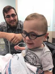 What the hell happened to Elliot Friedman... looks like he just crawled out  of bed...lmao