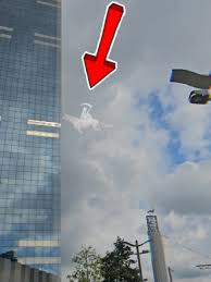 Mysterious Angel Sighting in Brussels