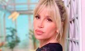 María florencia peña finoli (born 7 november 1974), better known as florencia peña, is an argentine television, stage, and film actor. Z34s22p6pwmftm