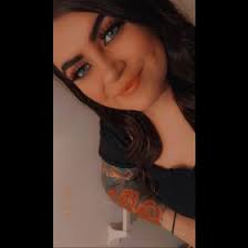 Danielle Grice (pink5ohh)