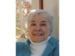 Lisa Riggs's Instagram, Twitter & Facebook