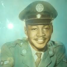 Lee Longmire's Instagram, Twitter & Facebook