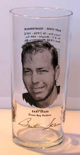 1975 PIZZA HUT GREEN BAY PACKERS GLASS: GREEN BAY PACKERS (NFL) BART STARR 