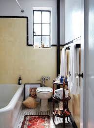 7 Easy Ways To Dress Up Your Small Bathroom Retro Home Decor Simple Bathroom Decor Bathroom Decor