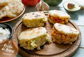 Arepas Rellenas Receta De La Masa De Arepa Y Rellenos Pequerecetas Arepas Arepas Recetas Arepas Colombianas Receta