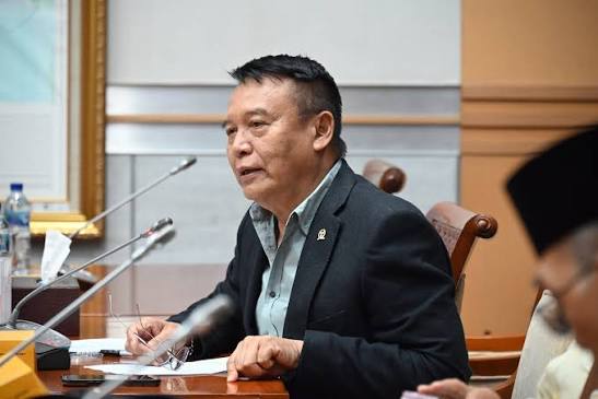 TB Hasanuddin Tolak Pendirian Pangkalan Militer Rusia di RI, Khawatir Picu Ketegangan Kawasan | E-Media DPR RI – Portal Resmi Berita dan Informasi DPR RI