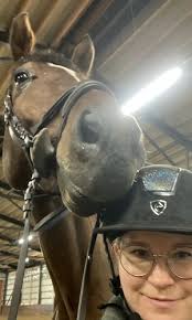 Hästbacka Nimenhuuto.com: Joukkueen pelaajat ja pelaajakuvat