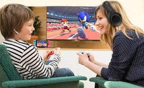 It also shows her playing on a boat and on a dock while wearing only underwear. Amazon Com Gulikit Pocket Tv Dock For Nintendo Switch Pd Protocol Avoids Brick Hyper Trans For 1080p 2k 4k Projection Magnet Transform Design Supported Phone Or Tablet Charging Dock With Air Outlet Black Computers