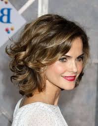 Many of us merely wish to be in style and updated. 111 Amazing Short Curly Hairstyles For Women To Try In 2018