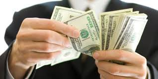 Pentru a răspunde la o întrebare trebuie să ai cont pe tpu.ro. CaÅ£i Bani CastigÄƒ Un Farmacist De 72 De Ani Din Bucuresti Cu O SingurÄƒ Farmacie