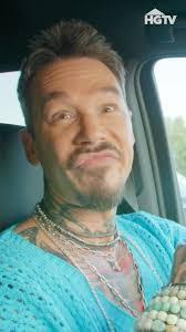 David Bro's Instagram, Twitter & Facebook