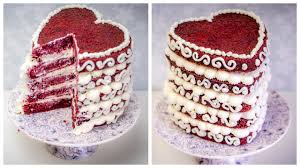 Backen mit roter bete statt zucker geht sehr gut, da die frischen knollen leicht süßlich schmecken, das gebäck saftig machen und zugleich gesunde inhaltsstoffe besitzen. Red Velvet Cake Rezept Roter Samtkuchen Youtube