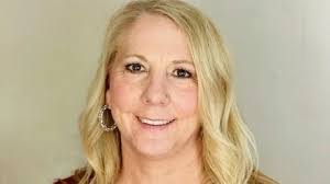 Charlene Paquette's Instagram, Twitter & Facebook