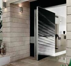 Porte D Entree Blindee Et Metallique Door Design Modern Doors Pivot Doors