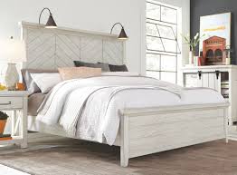 Bring Farmhouse Style To Your Bedroom Decor With This White Queen Bed The Whitewashed Panel Headboard Is E White Queen Bed White Headboard Farmhouse Headboard