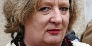 Schneider et les politiques