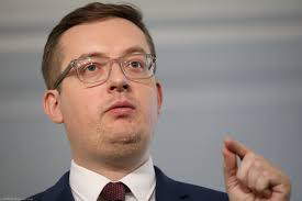 Robert Winnicki pewny, że Bąkiewicz przegra wybory. 'To ostatni marsz,  który współorganizował'