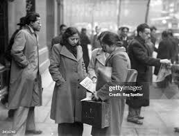 315 1940s Indian Women Stock Photos ...