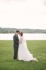 Urban Traverse City Wedding At Corner Loft Traverse City Wedding Michigan Wedding Venues City Wedding Photos