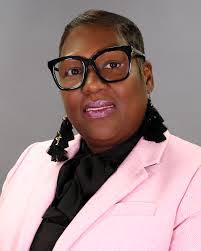 Erin Bixler's Instagram, Twitter & Facebook