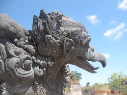 Gambar garuda diambil dari khazanah peradaban bangsa indonesia. Asal Usul Sang Garuda Sang Nananging Jagad