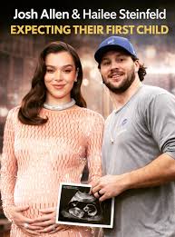 Hailee Steinfeld leh a pasal Buffalo Bills quarterback, Josh Allen ten an fa hmasa ber an beisei mek thu an puang. Hailee hian Substack newsletter kaltlangin nau a pai thu hi a