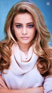 josephinelangford como Darcie Chapman en "wish upon"