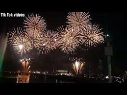 Uae 48th National Day Celebration Fireworks At Dubai Festival City Youtube Dubai Festival National Day Fireworks