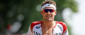 Als erster gewann er sowohl die goldmedaille bei olympischen spielen (2008) als auch den titel beim ironman hawaii (2015, 2016). Jan Frodeno United Charity Auktionen Fur Kinder In Not