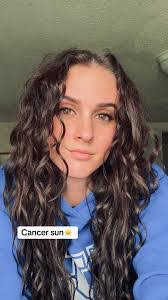 Bailey Mosier's Instagram, Twitter & Facebook