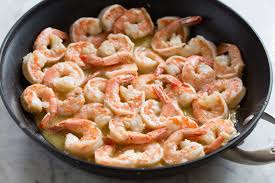 The tasty sauce of butter, garlic, lemon, and white wine perfectly complements the shrimp. Pin On Food