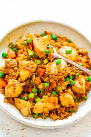 It can be served by itself, as a quick lunch, or as a side dish. Skinny Chicken Cauliflower Rice Stir Fry Averie Cooks