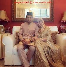 Menerusi foto yang dimuat naik, ayu berkongsi berita gembira tersebut bersama. Myartis Com Myartis My Artis 8 Gambar Aksi Ayu Raudhah Beraya Dalam Pantang