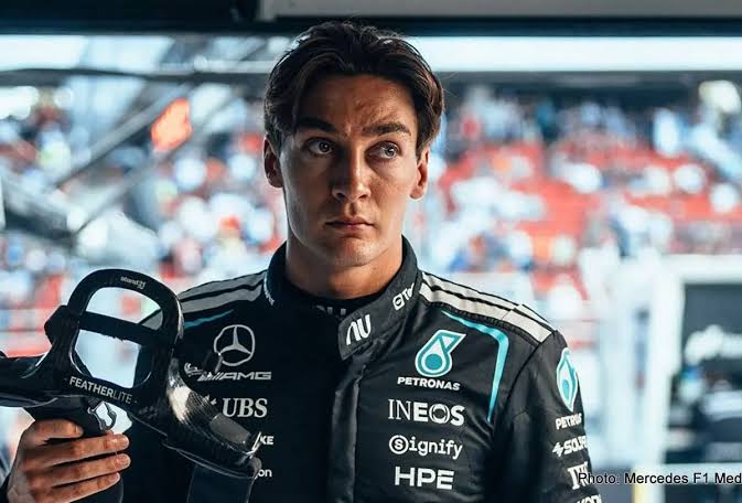 Mercedes building bad cars with software problems, water leaks what next  for George Russell?