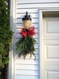 Garage Light Swags Outside Christmas Decorations Decorating With Christmas Lights Christmas Swags