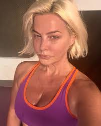 Judy Lea's Instagram, Twitter & Facebook