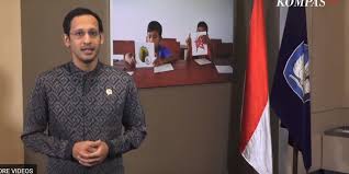 Bapak dan ibu guru yang saya hormati, biasanya tradisi hari guru dipenuhi. Upacara Hari Guru Nasional Mendikbud Nadiem Makarim Pidato Lewat Video Halaman All Kompas Com