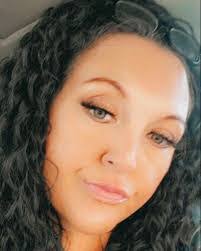 Forrest Fitch's Instagram, Twitter & Facebook