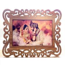 Look up in linguee suggest as a translation of perfect frame Myphotoprint Wooden Photo Collage Frame Perfect Gift For Couples Corporate Gifts Promotional Gifts At Rs 699 Piece Wooden Photo Frames Id 22419536412