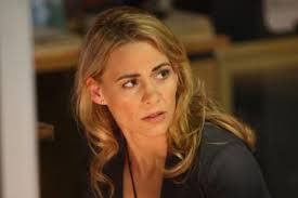 Deanne Bray's Instagram, Twitter & Facebook