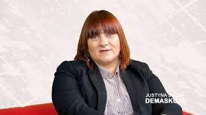 She has attracted the spotlight after using a boy's d. Justyna Socha Demaskuje Te Prawde Ukrywa Sie Przed Rodzicami Pl1 Tv Youtube