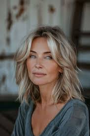 Cheryl Parrish's Instagram, Twitter & Facebook