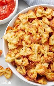 Pasta Chips Might Be The Best Thing Ever Recipe Appetizer Recipes Pasta Chips Recipes