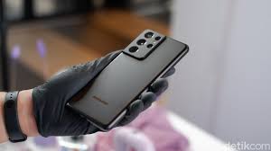 Features 6.8″ display, exynos 2100 chipset, 5000 mah battery, 512 gb storage, 16 gb ram, corning gorilla glass victus. 1xsxjnqrbshzxm
