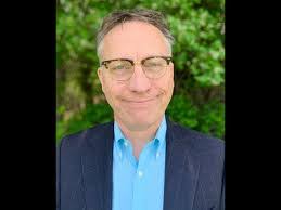 Barry Conger's Instagram, Twitter & Facebook