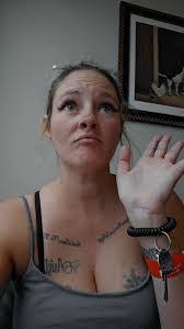 Candace Brock's Instagram, Twitter & Facebook