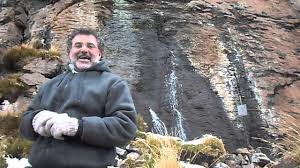 Se sale de la ciudad de letciia, colombia por tierra a tabantinga, brasil en donde se toma un bote rapido por el rio amazonas a benjamin constant, brasil. Virgilio Viana Viagem A Nascente Do Rio Amazonas Youtube